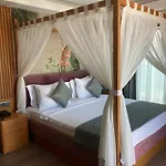 ホテル Palm Hills Bodrum